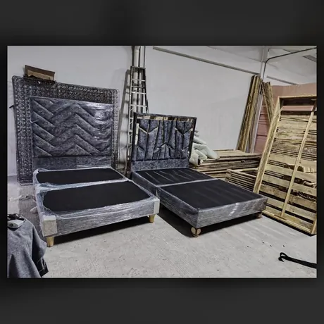Bases de cama y cabeceros — HOME ELITE, Palmira