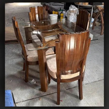 Comedor en vidrio con 6 sillas de madera — HOME ELITE, Palmira