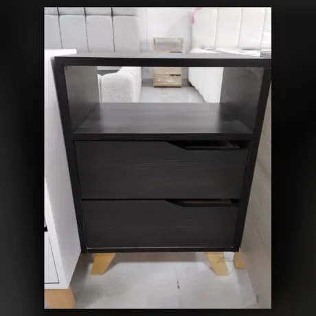 Nochero en acabado oscuro — HOME ELITE, Palmira