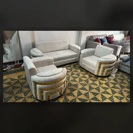 Sala canaletada con apliques dorados — HOME ELITE, Palmira