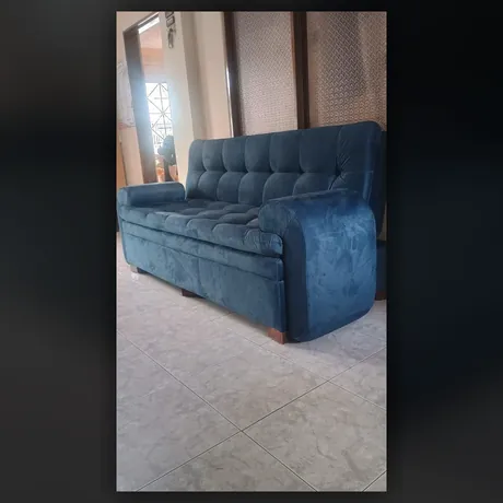 Sofá en terciopelo azul — HOME ELITE, Palmira